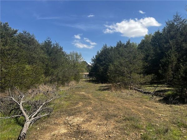 3305 N Jackson Avenue , Russellville, AR 72802