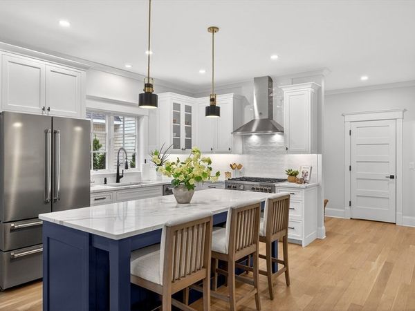 255 Old Main Road, Unit 2B, Falmouth, MA 02556