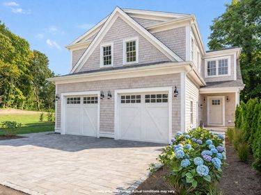 255 Old Main Road, Unit 2B, Falmouth, MA 02556