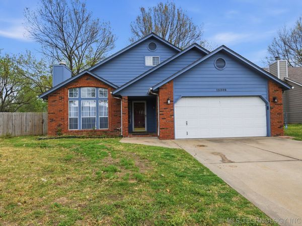 12308 E 89th Street North N, Owasso, OK 74055