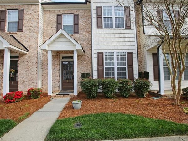 6 Viburnum Lane, Greensboro, NC 27455