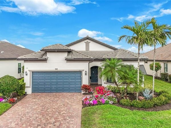 7631 Winding Cypress DR , NAPLES, FL 34114