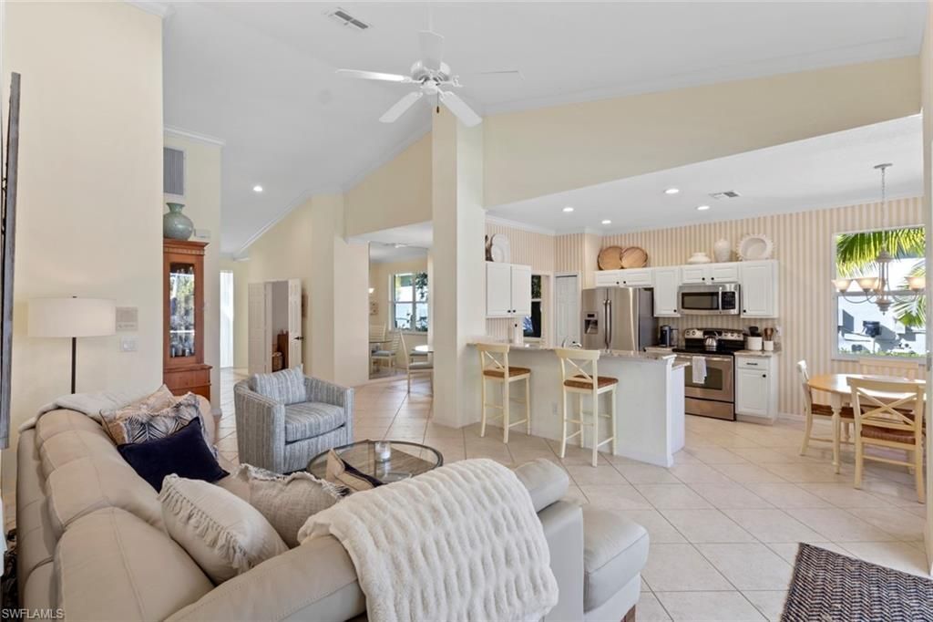 1208 Chelmsford Ct, Unit 67, Naples, FL 34104 Photo