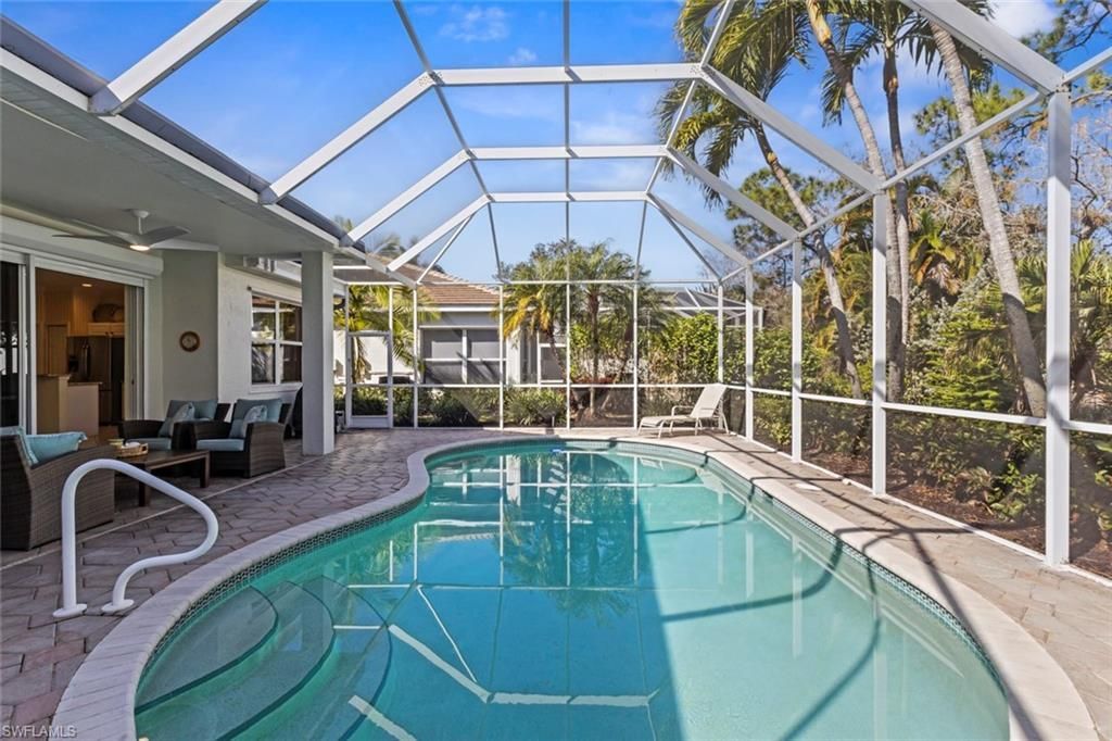 1208 Chelmsford Ct, Unit 67, Naples, FL 34104 Photo
