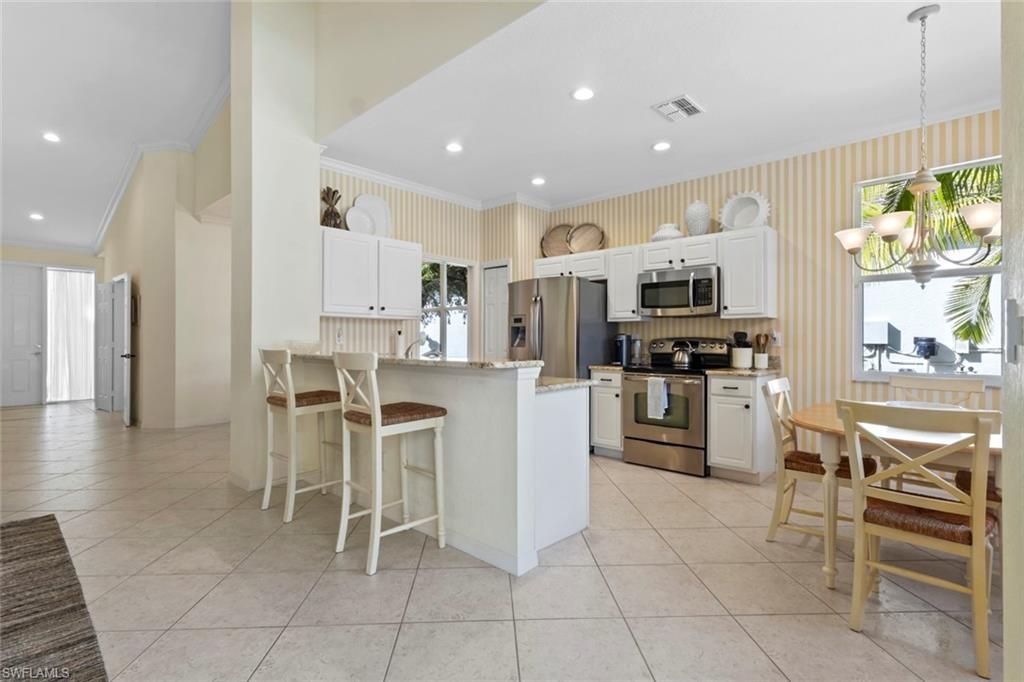 1208 Chelmsford Ct, Unit 67, Naples, FL 34104 Photo