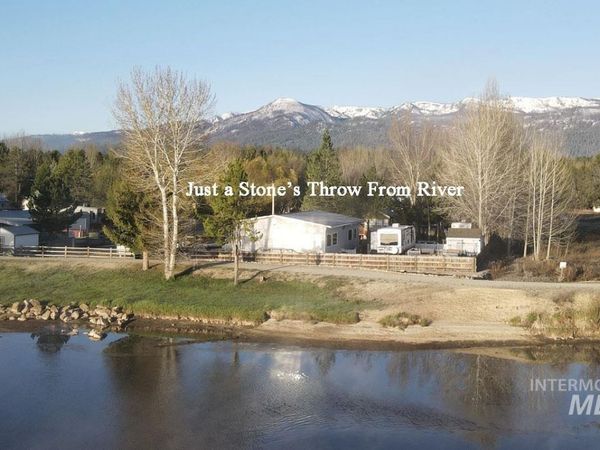 1 & 3 P Street, Cascade, ID 83611