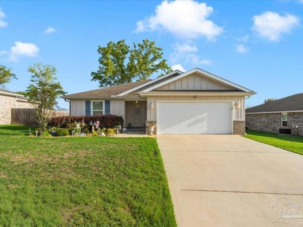 3582 Conley Dr, Cantonment, FL 32533