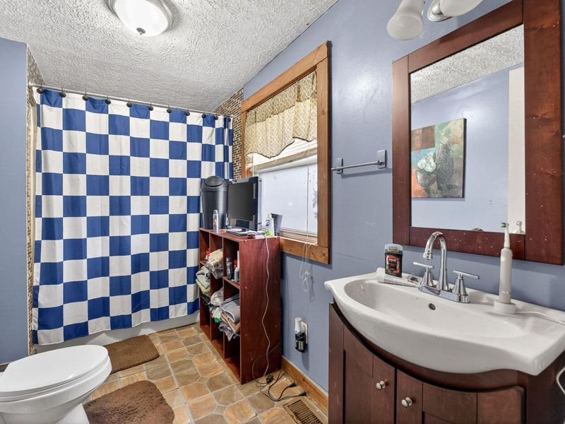 328 W Light Street, Urbana, OH 43078 Photo 11