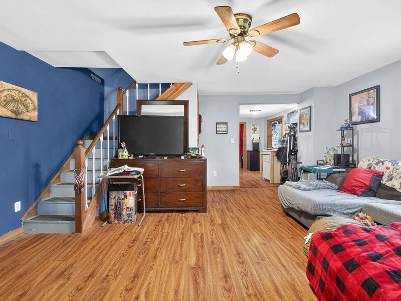 328 W Light Street, Urbana, OH 43078 Photo 4