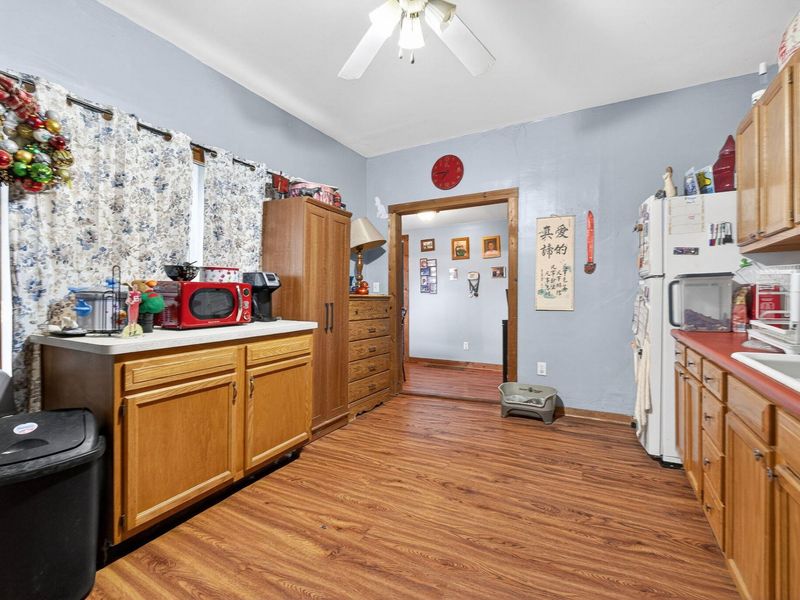 328 W Light Street, Urbana, OH 43078 Photo 8