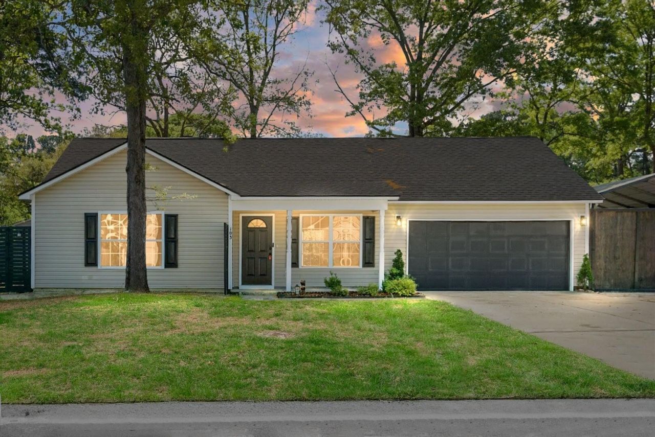 103 Equestrian Court Photo 1