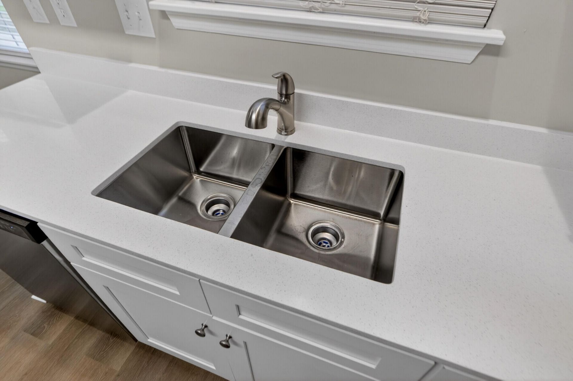 5342 Greggs Landing Photo 13