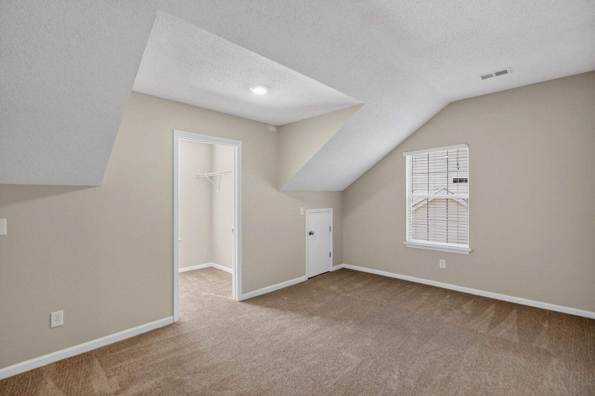 5342 Greggs Landing Photo 22