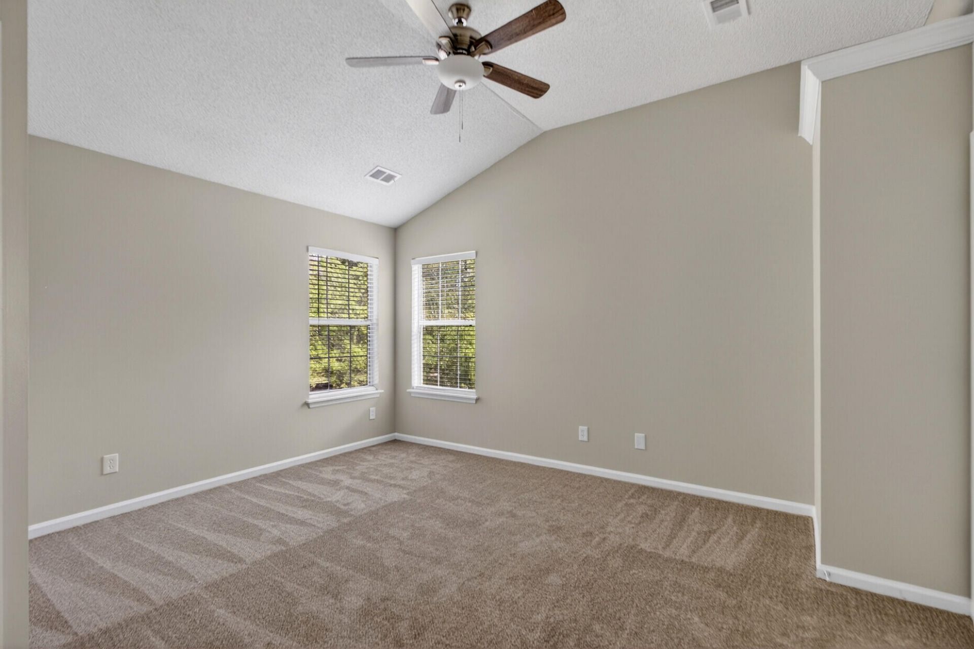 5342 Greggs Landing Photo 25