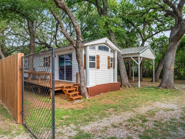 3841 Boquillas Circle, Granbury, TX 76048