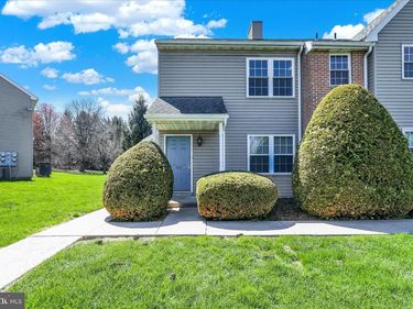 302 PETERS WAY, WYOMISSING, PA 19610