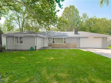 8116 N Main Street, Kansas City, MO 64118