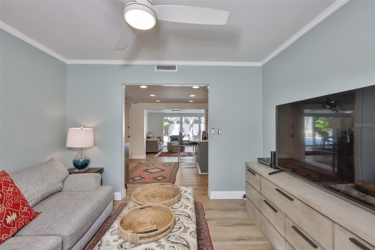 1279 86th Avenue N, Saint Petersburg, FL 33702 Photo