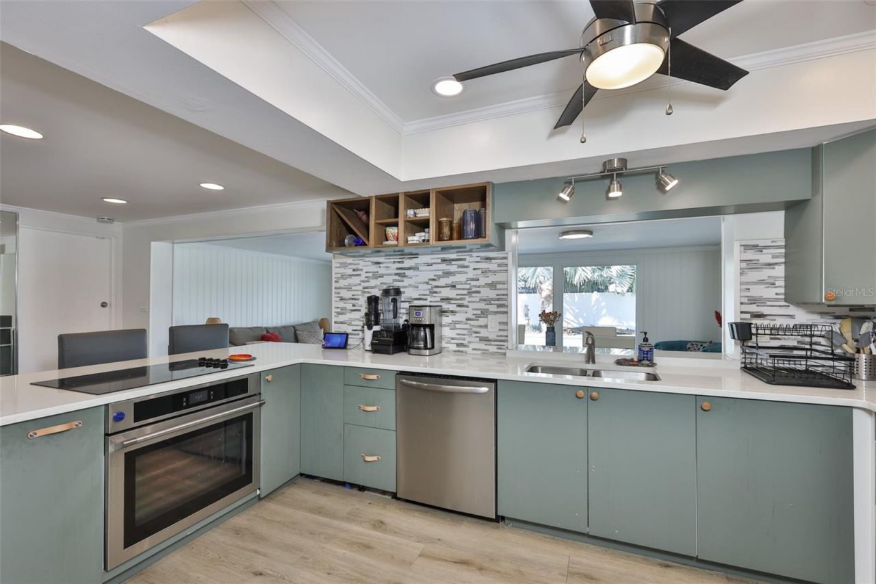 1279 86th Avenue N, Saint Petersburg, FL 33702 Photo