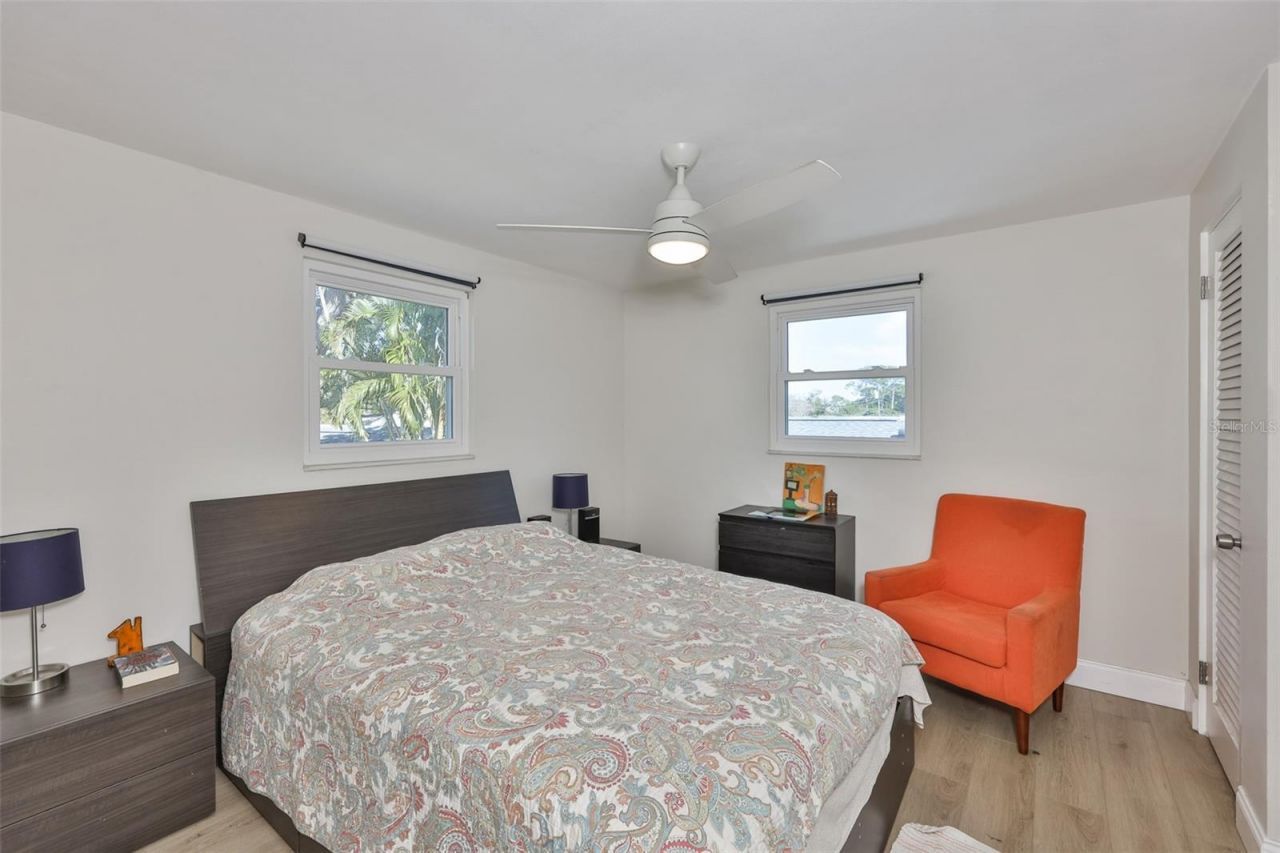 1279 86th Avenue N, Saint Petersburg, FL 33702 Photo