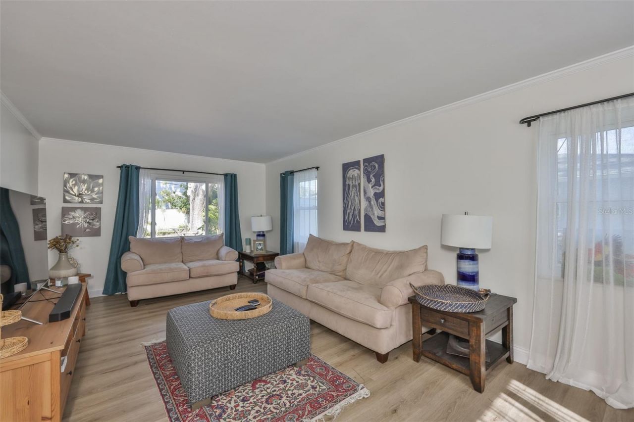 1279 86th Avenue N, Saint Petersburg, FL 33702 Photo