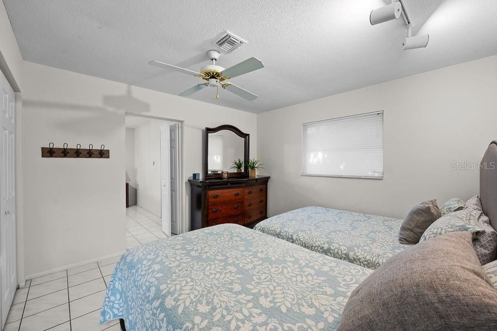 561 Birdie Lane, Longboat Key, FL 34228 Photo
