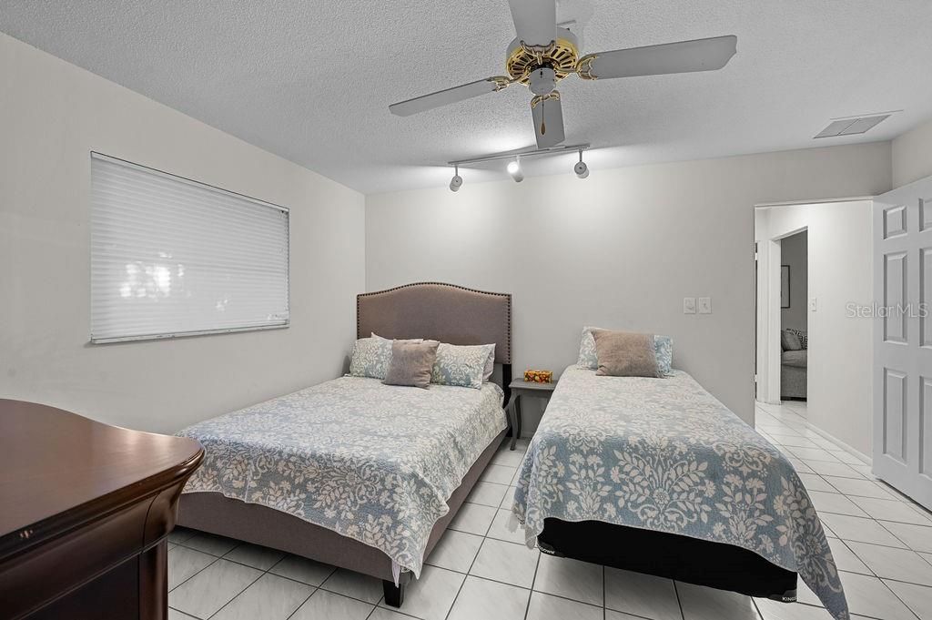 561 Birdie Lane, Longboat Key, FL 34228 Photo