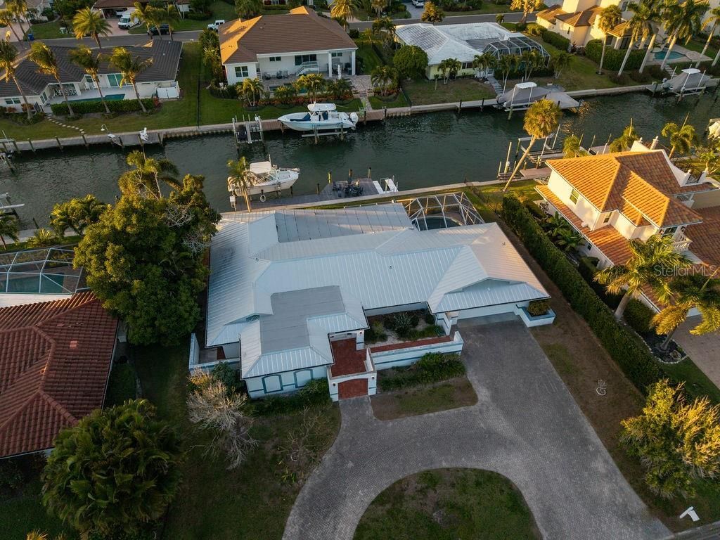 561 Birdie Lane, Longboat Key, FL 34228 Photo