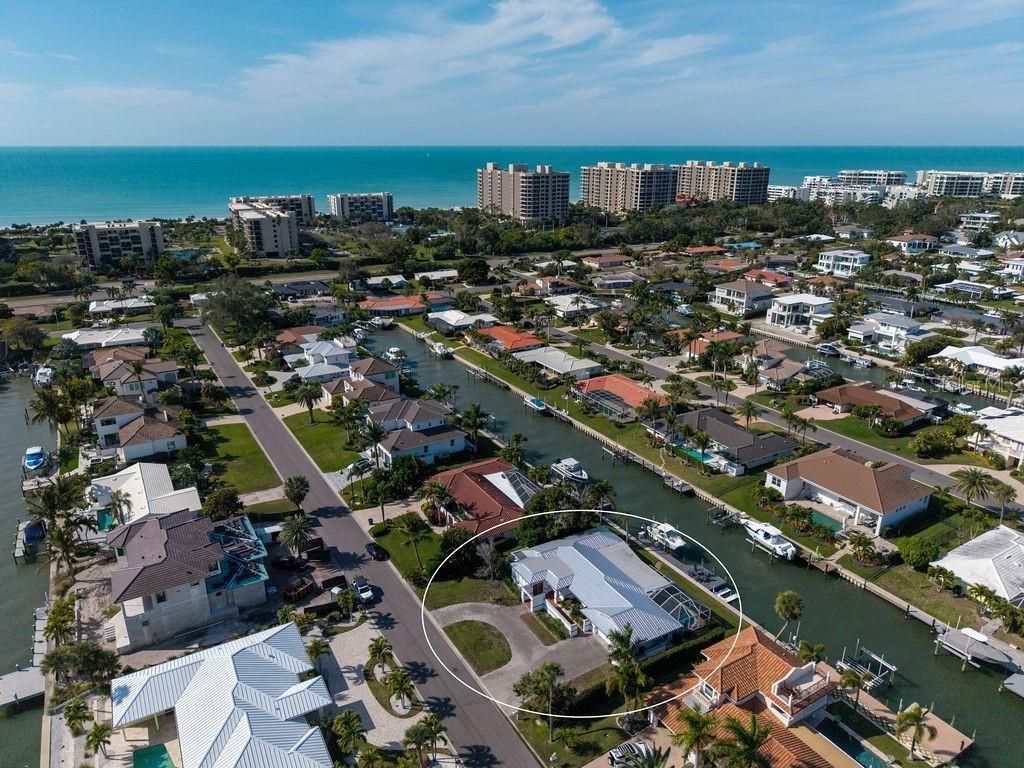 561 Birdie Lane, Longboat Key, FL 34228 Photo