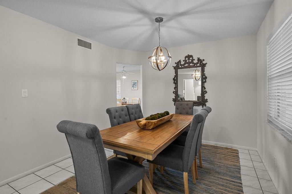 561 Birdie Lane, Longboat Key, FL 34228 Photo