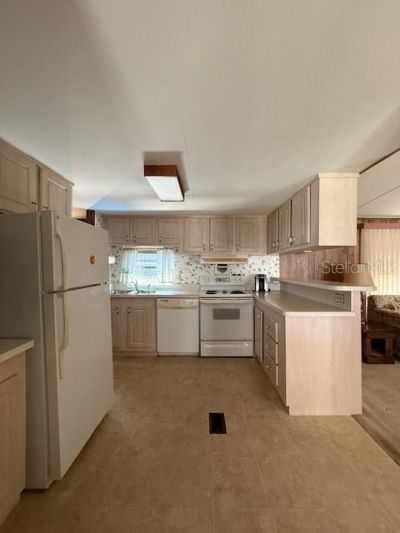 160 Gary Avenue, Oak Hill, FL 32759 Photo