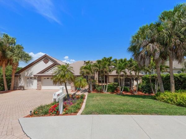 280 BELLEVIEW BOULEVARD, BELLEAIR, FL 33756