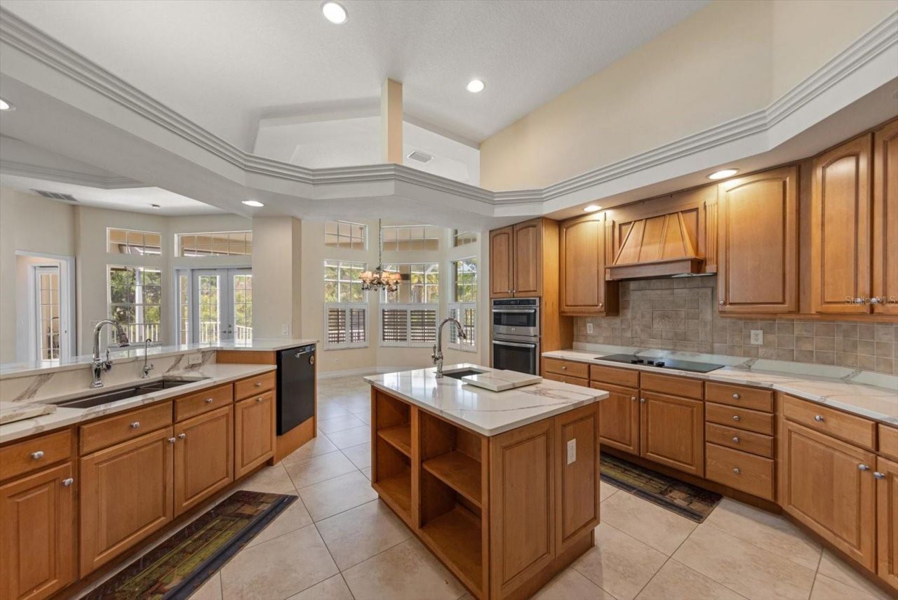 280 Belleview Boulevard, Belleair, FL 33756 Photo