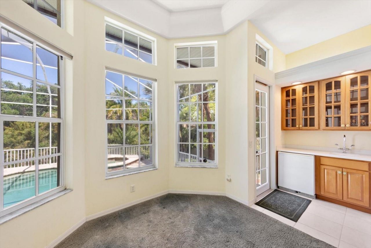 280 Belleview Boulevard, Belleair, FL 33756 Photo