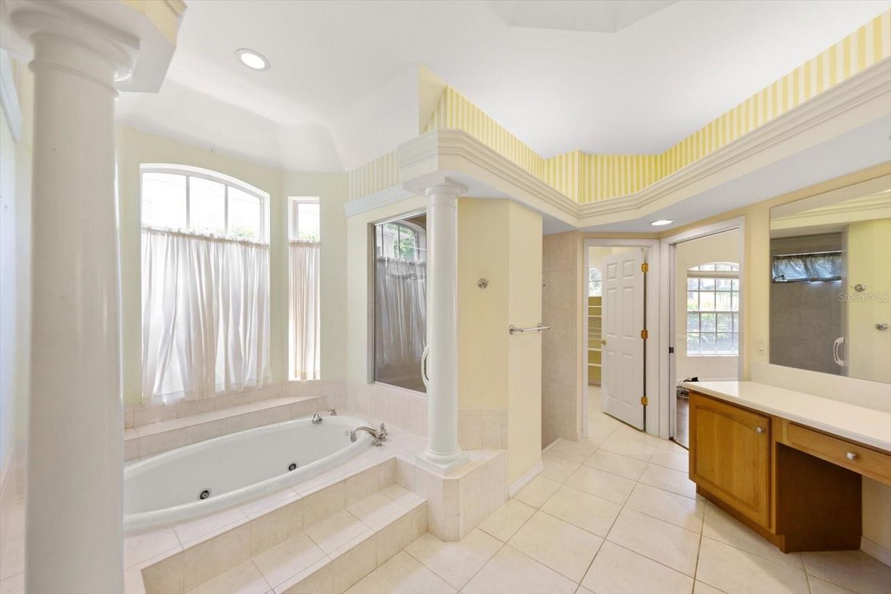 280 Belleview Boulevard, Belleair, FL 33756 Photo