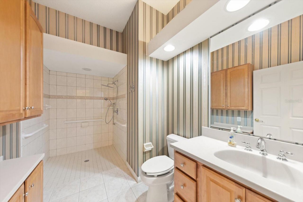 280 Belleview Boulevard, Belleair, FL 33756 Photo