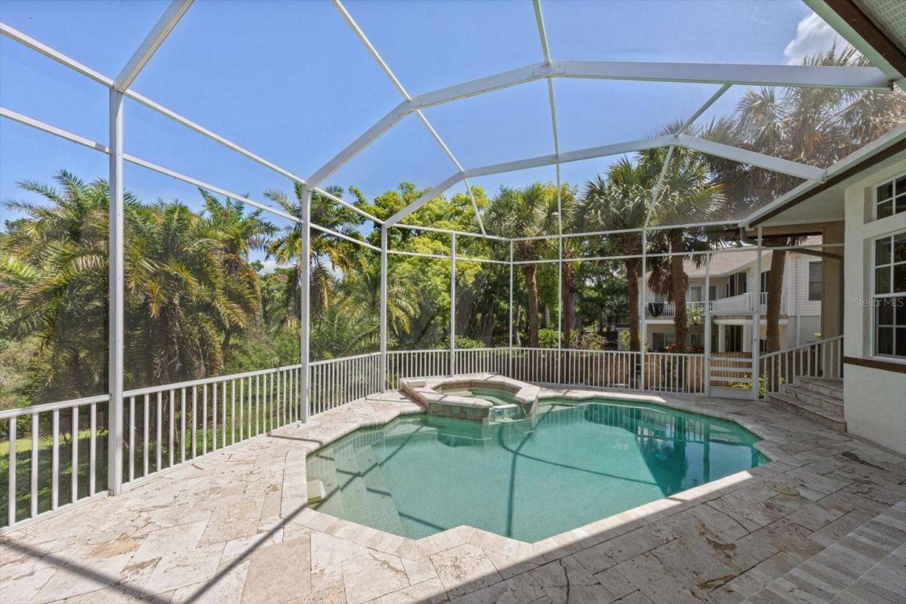 280 Belleview Boulevard, Belleair, FL 33756 Photo