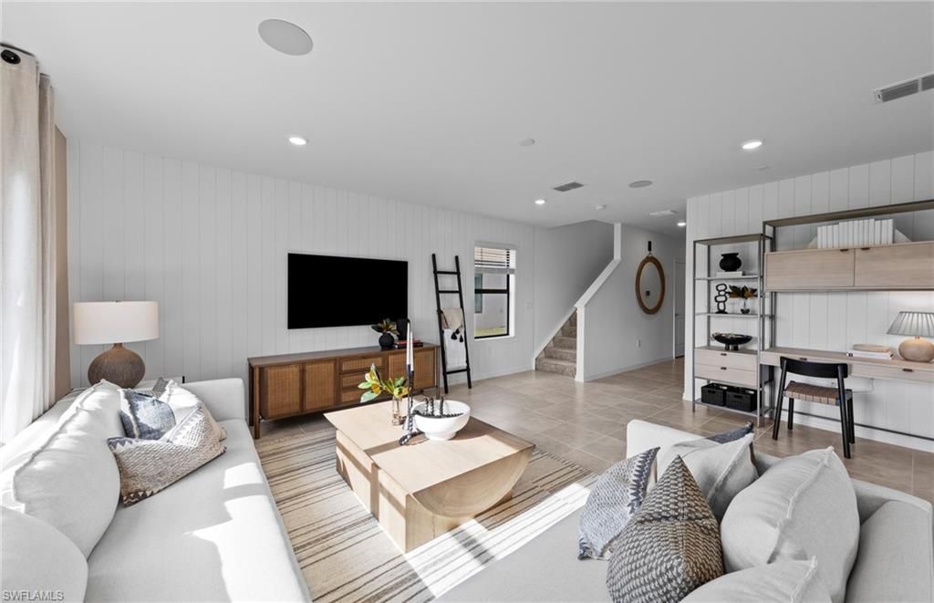 250 Silent Lake Dr , Lehigh Acres, FL 33936 Photo