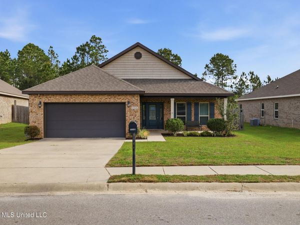 6864 Sweetclover Drive, Ocean Springs, MS 39564