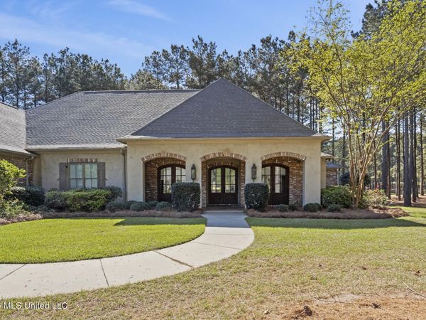 105 Livingston Drive, Madison, MS 39110