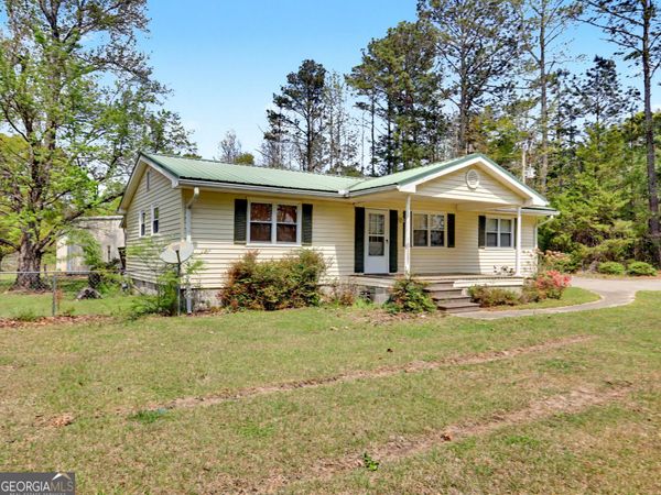 122 McIntosh Trail, Sharpsburg, GA 30277