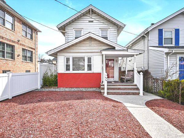 32-17 Murray Street , Flushing, NY 11354