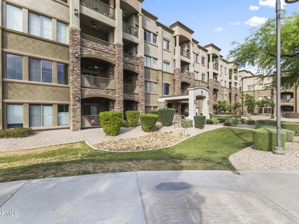 5450 E DEER VALLEY Drive, Unit 1002, Phoenix, AZ 85054