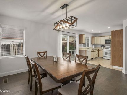 3055 S Cottage Drive, Sparks, NV 89434 Photo