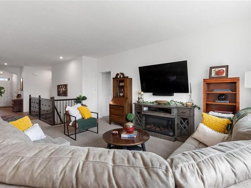 5093 Renaissance Park Drive, Middletown, OH 45005 Photo 14