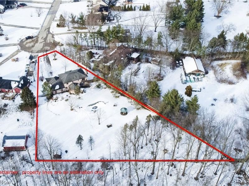 325 Brookshire Oval , Hinckley, OH 44233 Photo 32