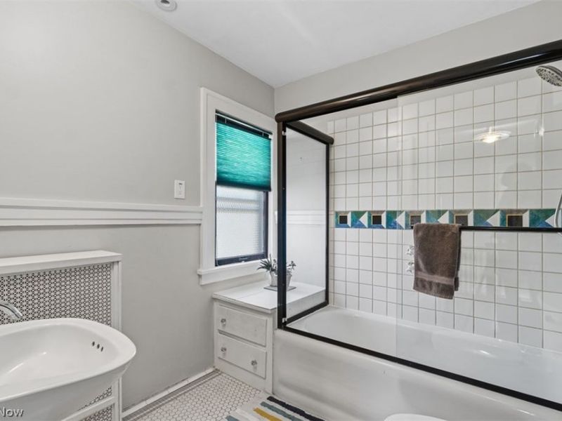 3030 Huntington Road , Shaker Heights, OH 44120 Photo 31