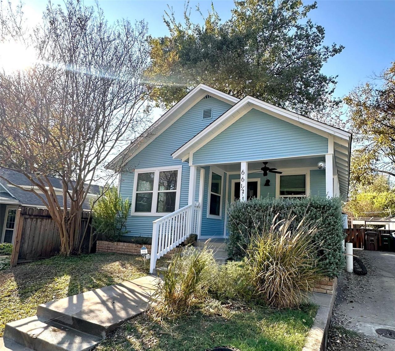 66 1/2 Navasota St, Unit B, Austin, TX 78702 Main Photo