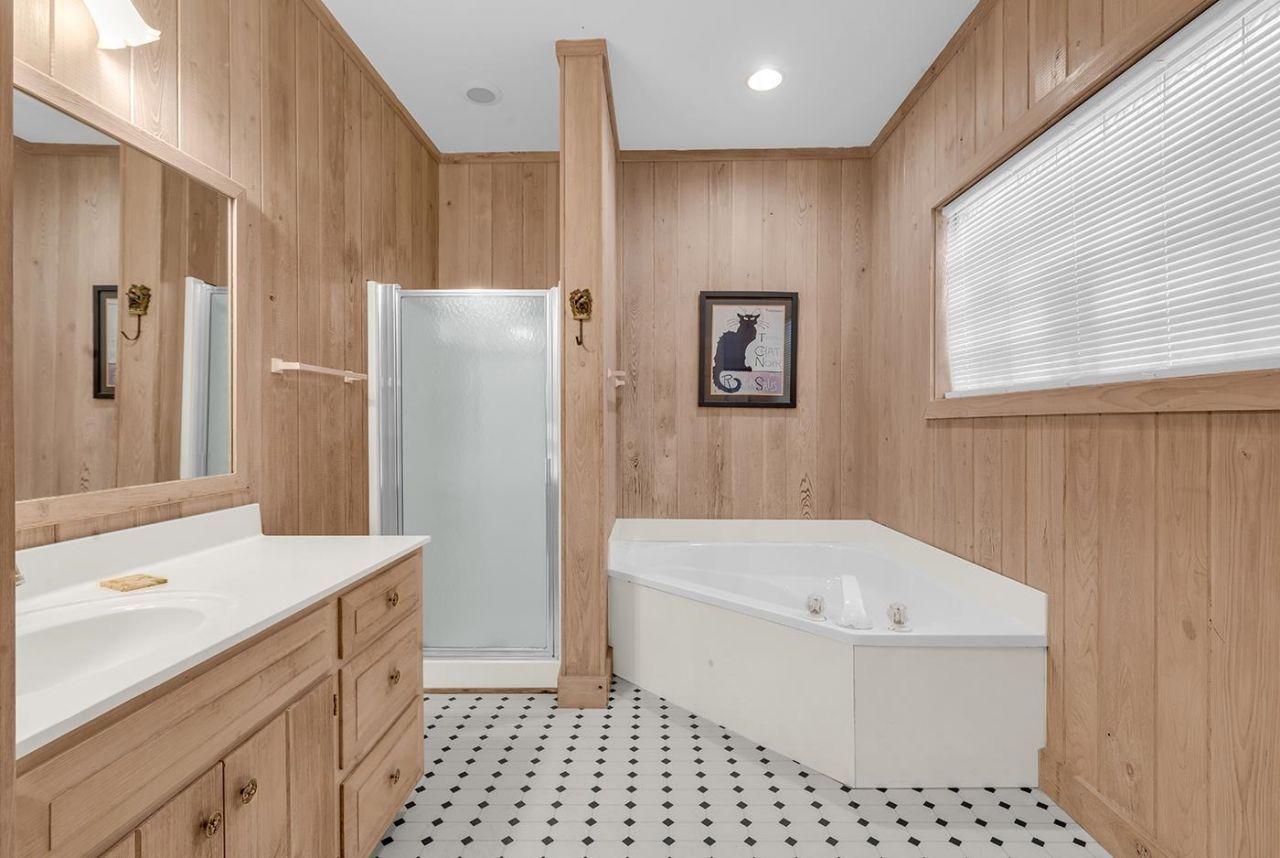 290 B Atlantic Ave.  Photo 17