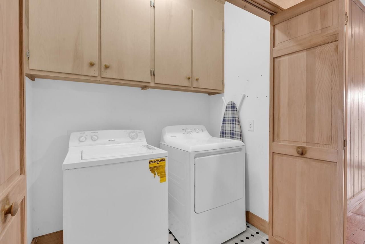 290 B Atlantic Ave.  Photo 21